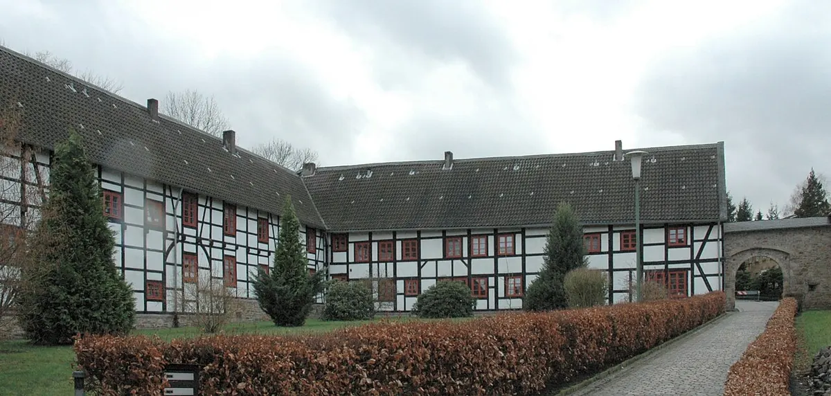 Winterdienst Stadtbezirk VIII: Fachwerkgebäude von Haus Heisingen